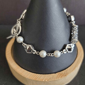 Oliver Weber Silver Plate Bracelet‎ Gray Swarovski Crystal Accents Toggle NWT